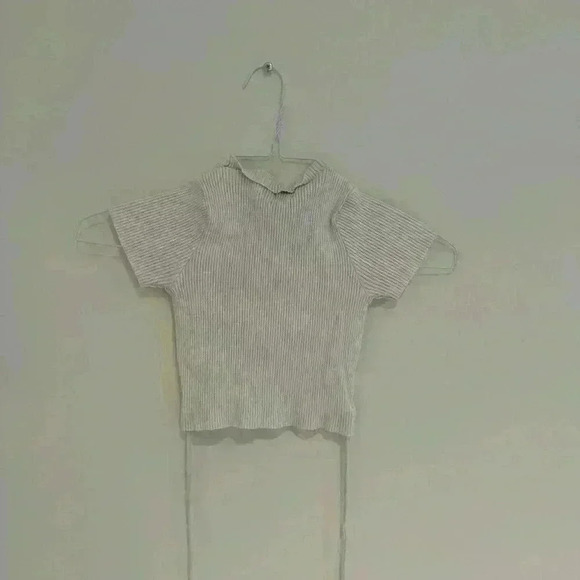 Princess Polly White Tank Top US 4 Like New - Picture 2 of 2